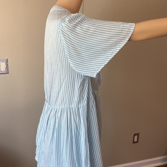 Isabel maternity size X-Large light blue /white striped light weight - Picture 3 of 6